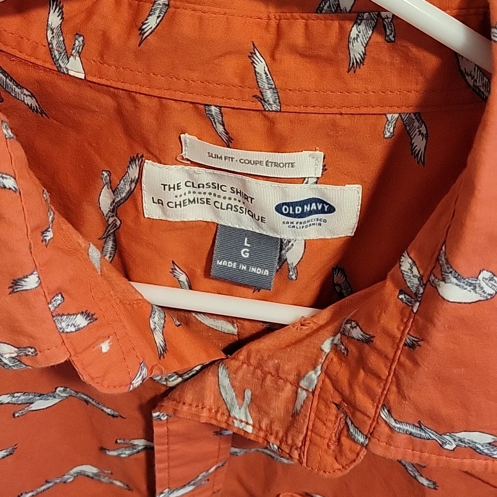 Hawaiian shirt - Picture 2 of 4